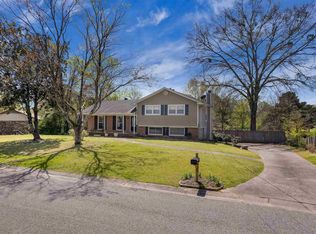 804 Creekview Dr, Pelham, AL 35124