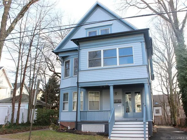 16 Woodland St #1, New Haven, CT 06511