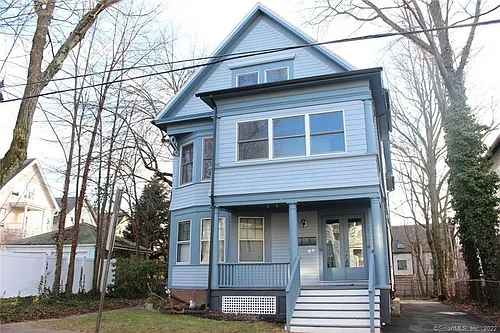 16 Woodland St #1 Photo 1