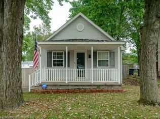 6004 Morley St, Westland, MI 48185