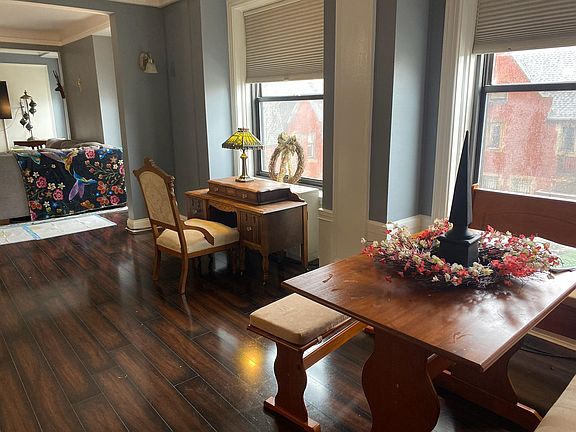 3rd image of 15 E Kirby St APT 231