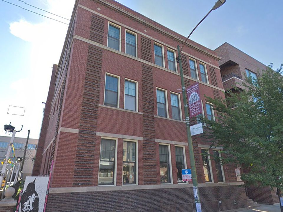 1st image of 1513 N Western Ave APT 206