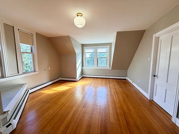 2nd image of 40 Leland St #3