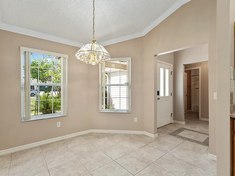 1205 Bower Ln — Photo 13