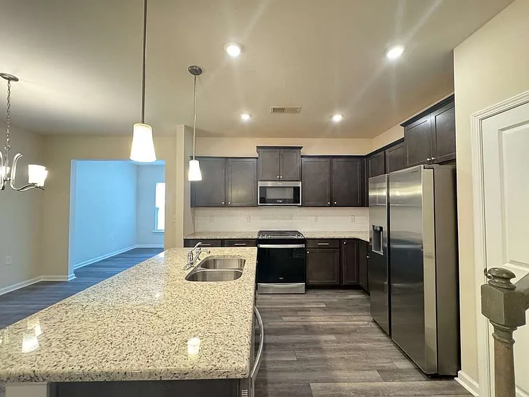 3023 Newfields Pl — Photo 6