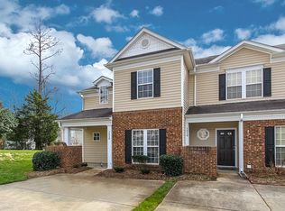 1520 Sylvia Ct, Charlotte, NC 28205
