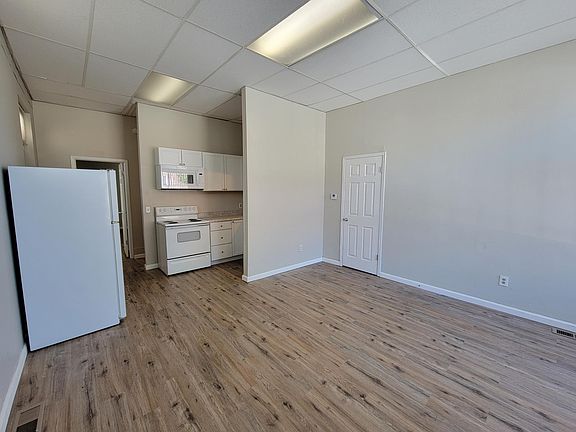2nd image of 706 Wilmington Ave Floor 1