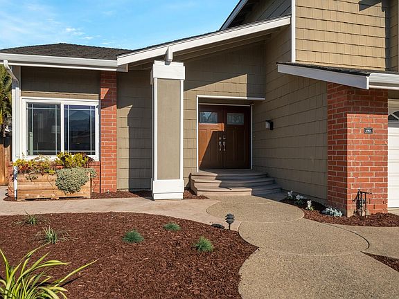 2nd image of 6964 Grandwood Way