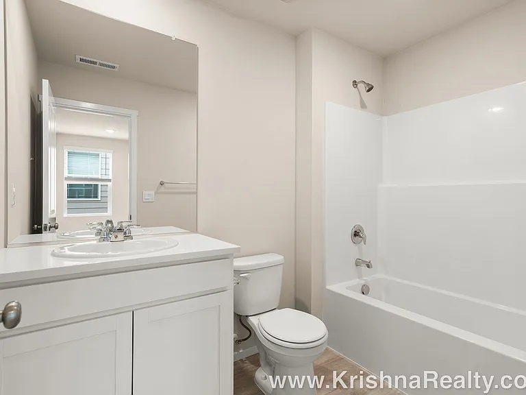 10615 NE 120th Pl — Photo 18
