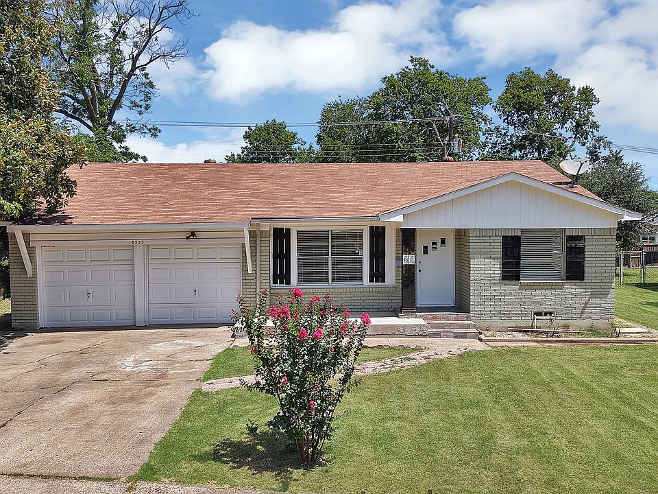 1st image of 8533 Blossom Ln