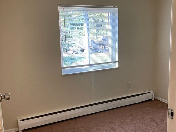 5th image of 1637-1639 Glen Parker Ave #Gp-06
