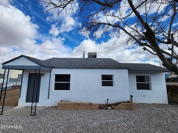 2nd image of 116 N Clark Dr #A