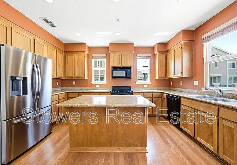 2856 4th St #1301 — Photo 28