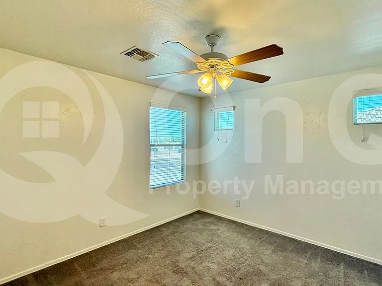 8924 N 102nd Ln — Photo 16