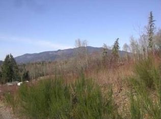 5696 Lind Rd, Deming, WA 98244