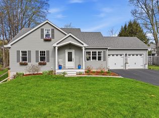 24 Maple St, West Brookfield, MA 01585