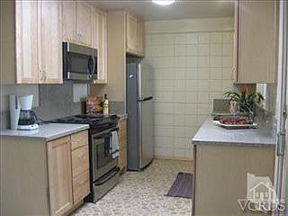 5th image of 123 E Garden Green Ave