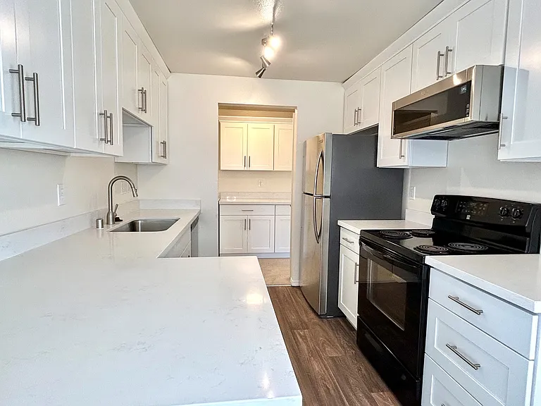 6316 24th Ave NW #302 — Photo 1