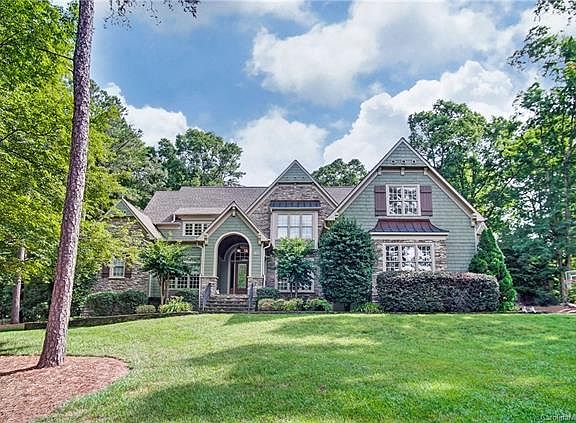 3rd image of 129 Ballston Dr
