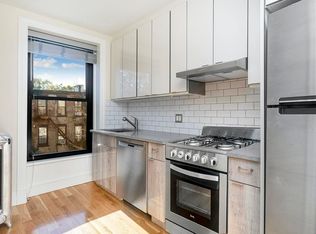 496 9th St APT 2, Brooklyn, NY 11215
