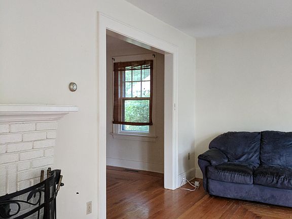 5th image of 35 Athol Pl