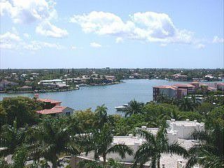 3rd image of 4021 Gulf Shore Blvd N APT 806