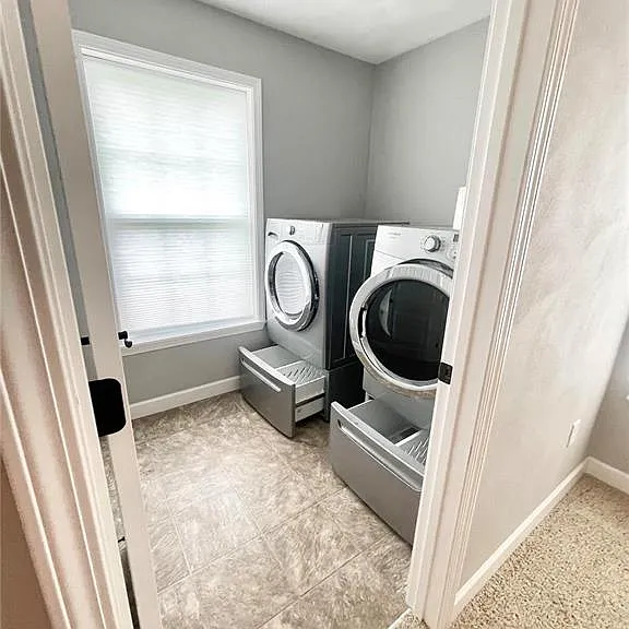 805 Bluff Ridge Ln — Photo 13