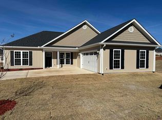 1801 Quail Ridge Ln, Perry, GA 31069