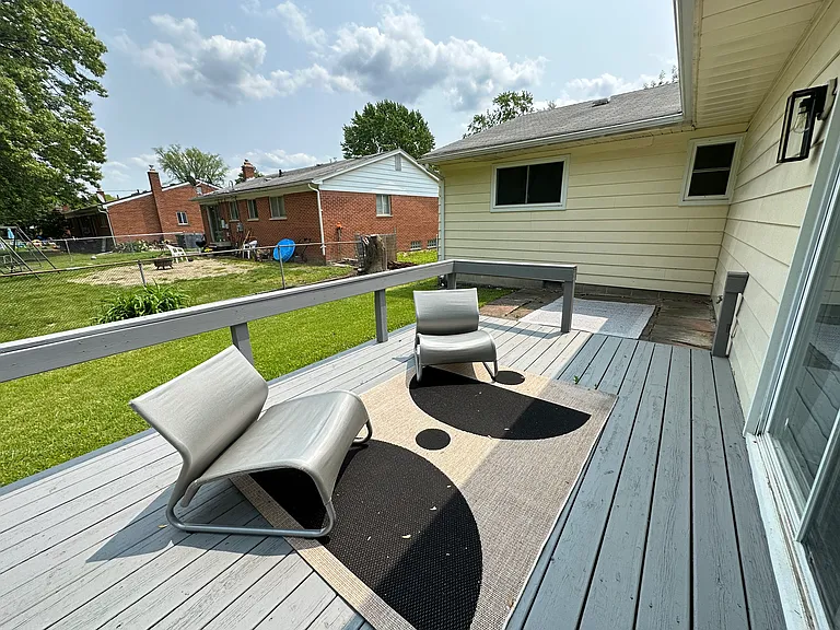 38300 Hixford Pl — Photo 12