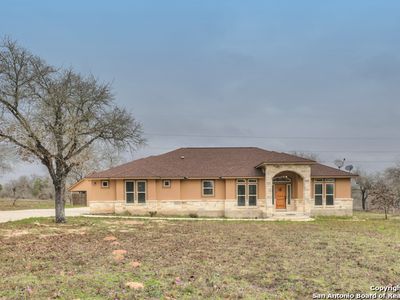 35 Trophy Ln, Poteet, TX, 78065