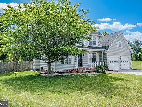 3rd image of 109 Kabardin Ct
