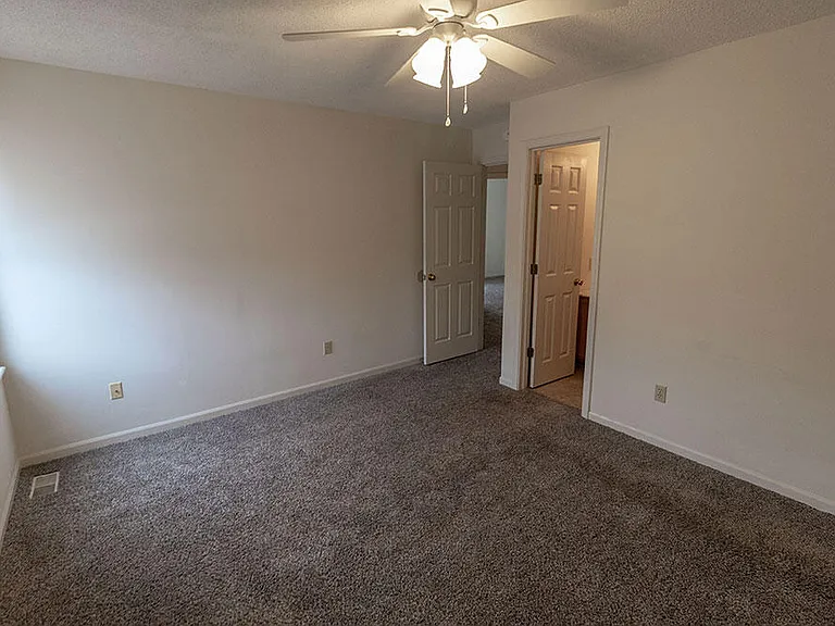 212 Nikki Way — Photo 14