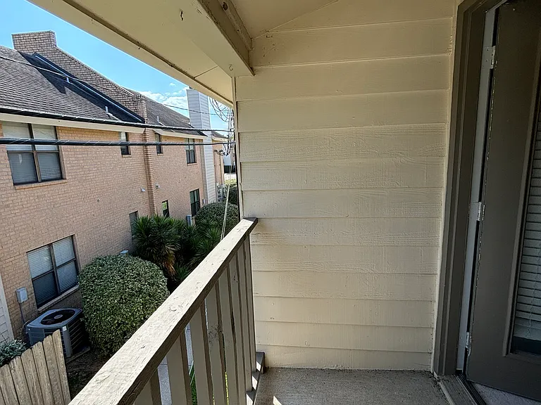 8508 Summa Ave #13 — Photo 10