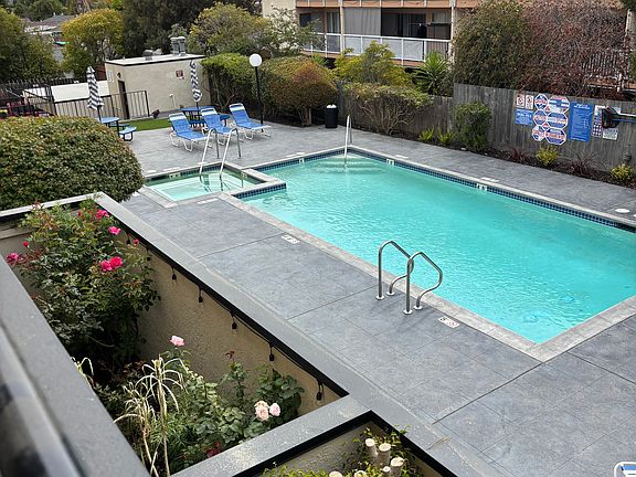 Pool/Garden Area