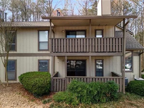 707 Woodcliff Dr, Sandy Springs, GA 30350