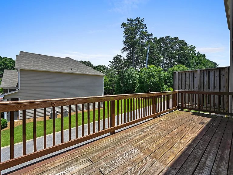 2489 Village Park Bnd — Photo 28