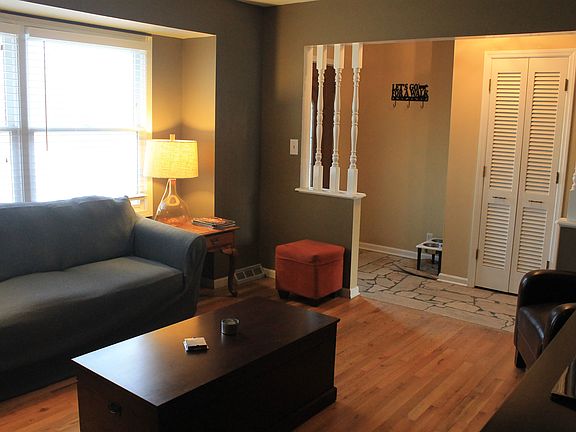 Living Room Alt View