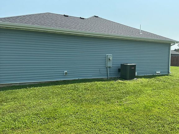 4th image of 514 W Mccurry Street