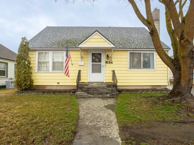 6124 N Monroe St, Spokane, WA, 99205