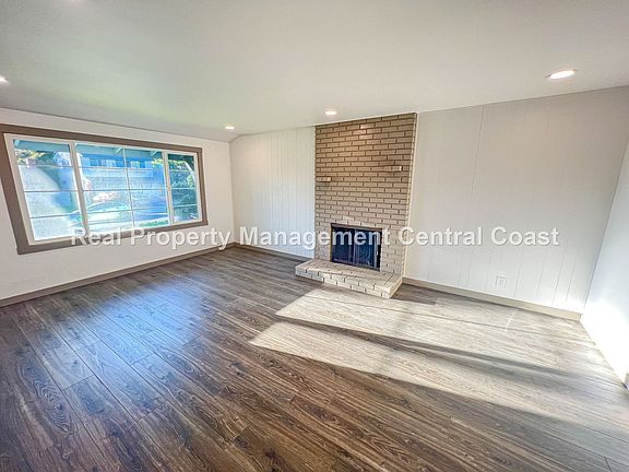 3rd image of 523 Cuesta Dr