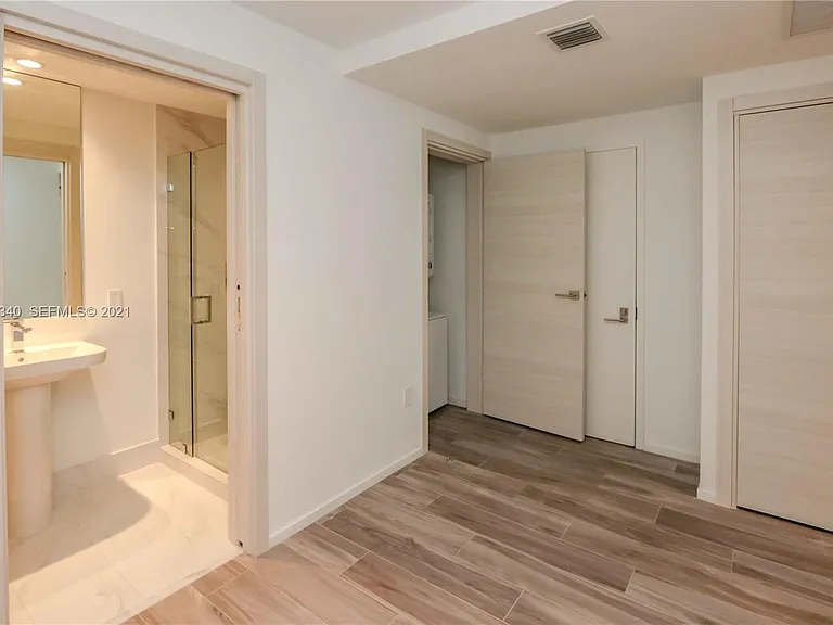 801 S Miami Ave #4100 — Photo 11