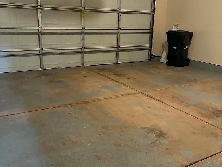oversized 2+ car garage