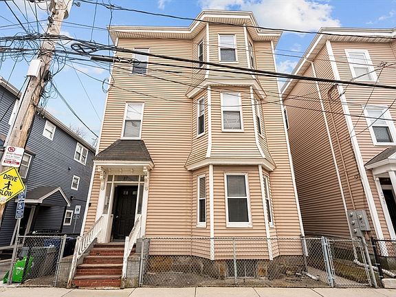 2nd image of 22 Chestnut Ave