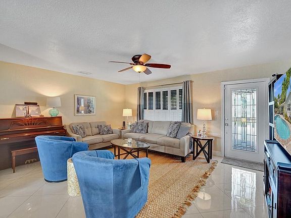 4th image of 1140 NW 30th Court