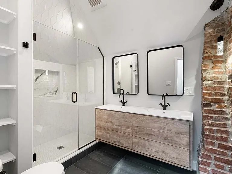 31 Monadnock St #1 — Photo 14
