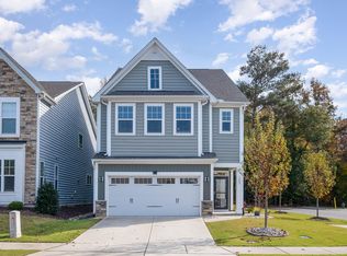 102 Shady Top Ln, Durham, NC 27703