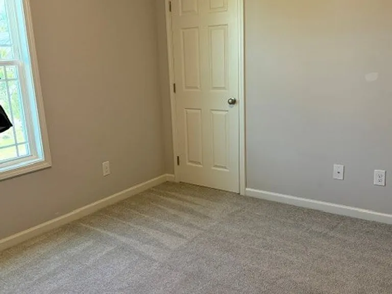 108 Emmitt And Angies Dr — Photo 20