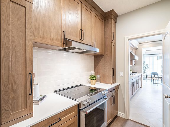 5th image of 1611 14th St NW