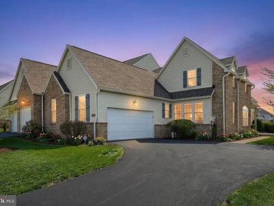 1100 Turnberry Ln, York, PA, 17403