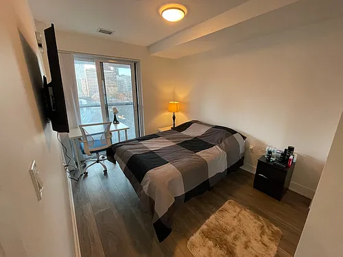 89 McGill St #608B Photo 1